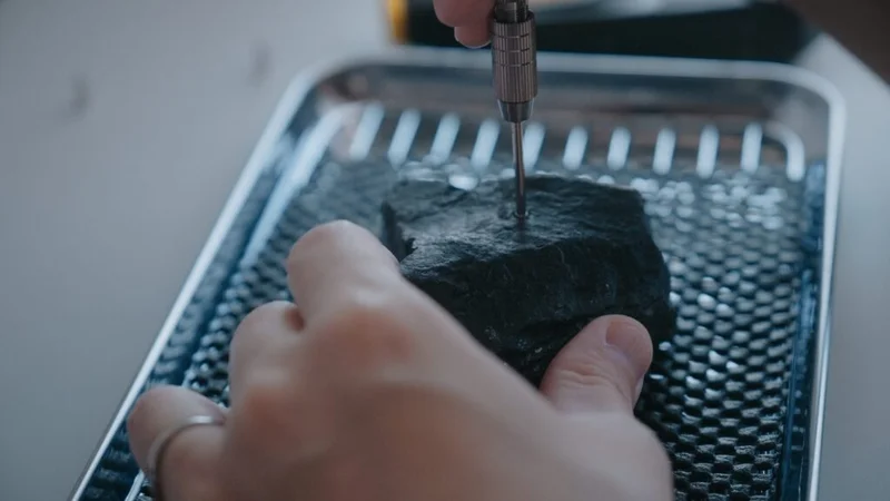 still / stand #002 5